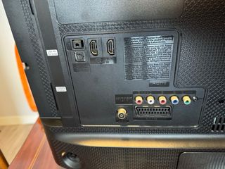 Televisión Samsung 27 Negra