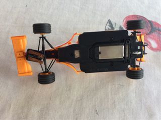 Coche Scalextric Naranja y Amarillo