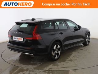 Volvo V60 2.0 B4 Mild-Hybrid Core AWD