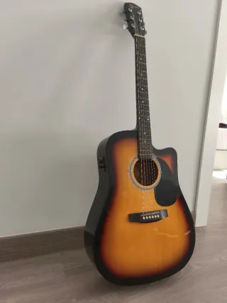 Guitarra Acústica con Afinador y Funda