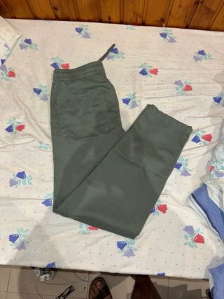 Pantalón Zara Verde Talla M