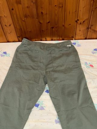 Pantalón Zara Verde Talla M