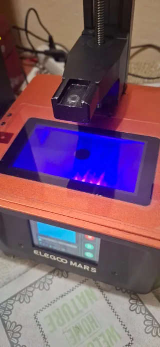 Impresora Resina Elegoo Mars Roja