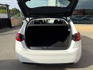 Peugeot 308 5p Active Pack BlueHDi 130 S&S