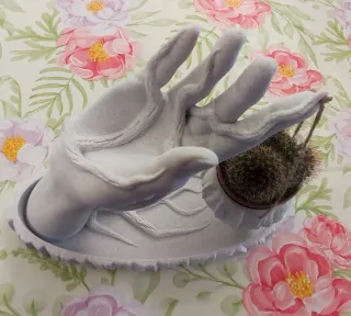 Mano porta vaso sospeso decorazione