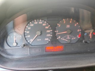 BMW E46 320 ci  Restyling