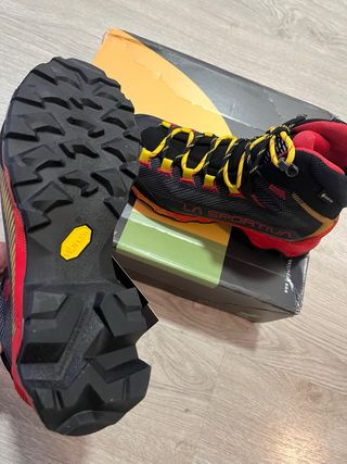 Botas La Sportiva Aequilibrium T.38,5