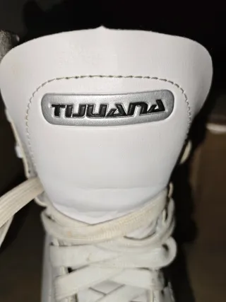 Patines de 4 ruedas blancos