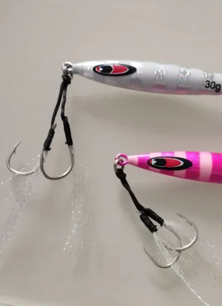 Señuelos pesca 30g luminosos
