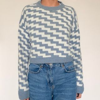 Maglione cropped fantasia geometrica