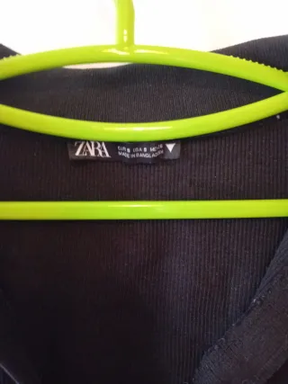 Camiseta Crop Top Zara Negra S