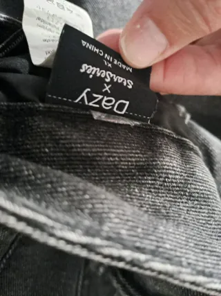 Pantalón vaquero gris