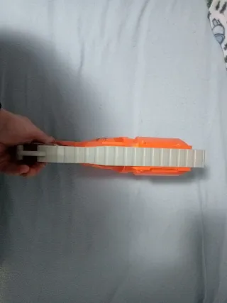 Pistola de Juguete Naranja y Marrón