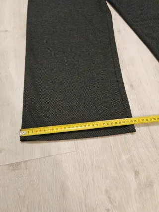 Pantaloni morbidi grigi