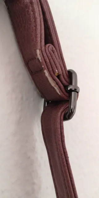 Bolso bandolera color burdeos