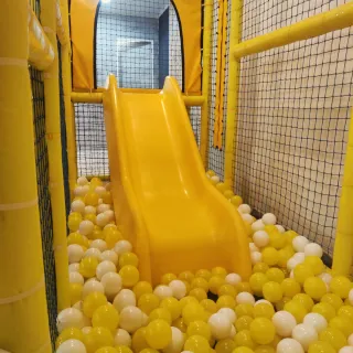 Traspaso parque de bolas