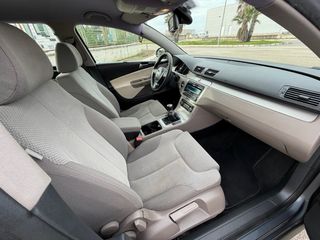 Volkswagen Passat 2010