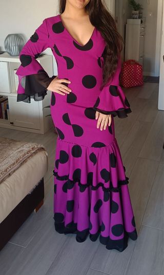 Vestido Flamenco Lunares Morado y Negro