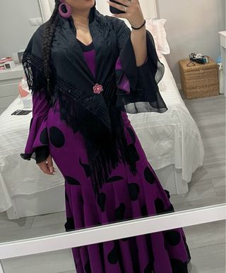 Vestido Flamenco Lunares Morado y Negro