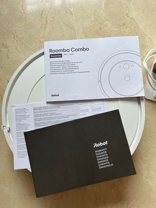 Robot AspiradorFriegasuelos Roomba Combo Essential