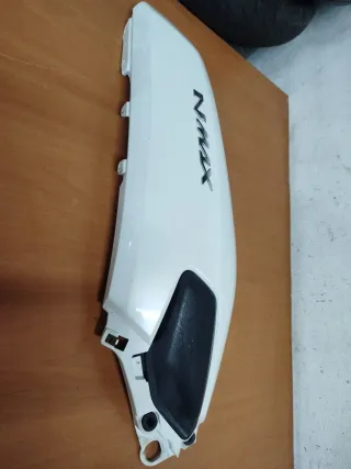 Carenado Lateral trasera N-MAX 125 2016-17 Blanc