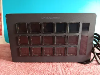 Stream Deck adaptado perfil de aluminio