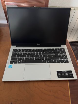Portátil Acer Aspire Lite 15 4GB RAM