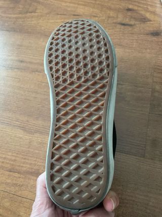 Zapatillas Vans Mujer Negras y Blancas