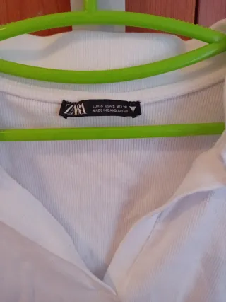 Camiseta crop top Zara blanca talla S