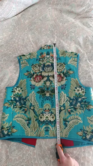 Chaleco fallero bordado