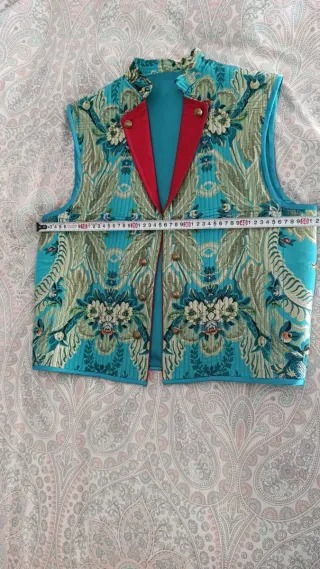 Chaleco fallero bordado