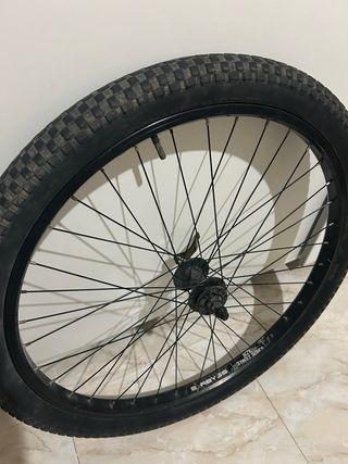 Rueda Delantera 26 mas 1 aro extra