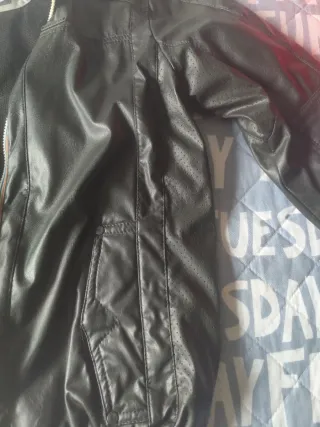 Cazadora Pull&Bear Negra Hombre