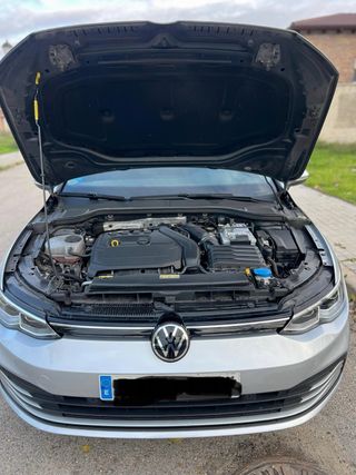 Volkswagen Golf 2021 hibrido 150cv
