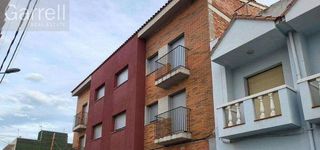 Edificio en venta en Deltebre