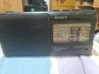 Radio Sony ICF-880L 4 Bandas