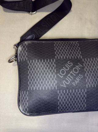 Bandolera Louis Vuitton Negra y Gris