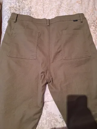 Pantalón de hombre verde