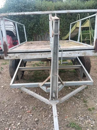 Remolque de carga metálico volquete