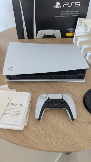 PlayStation 5 Digital Edition 825GB