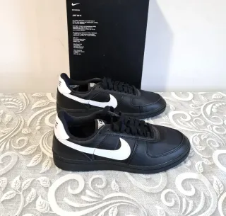 Scarpe Nike Unisex Nere e Bianche Tg. 38.5