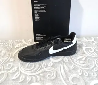 Scarpe Nike Unisex Nere e Bianche Tg. 38.5
