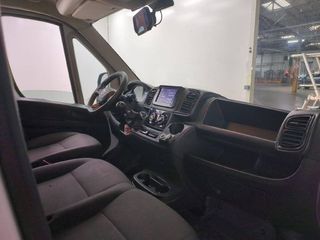 Fiat Ducato CHASIS CABINA CARROZADO PAQUETERA CAMIÓN 3500 2.2 MULTIJET 130 CV CON PLATAFORMA ELEVADORA