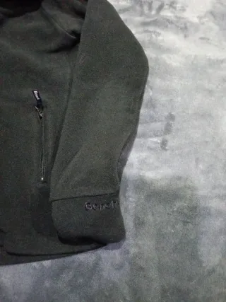 Chaqueta polar negra