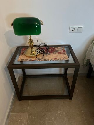 Mesita centro cristal y 2 mesitas noche