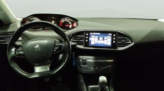 Peugeot 308 PureTech 130 S&S Style 96 kW (130 CV)