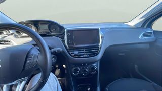 Peugeot 208 PureTech 110 S&S Allure 81 kW (110 CV)