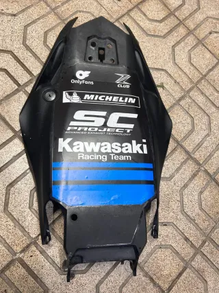 Plásticos Kawasaki z800