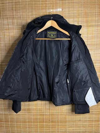 Piumino Woolrich nero con cappuccio donna M