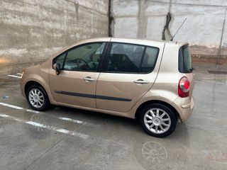 Renault Modus 2004